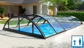 Halbhohe Schwimmbadüberdachung