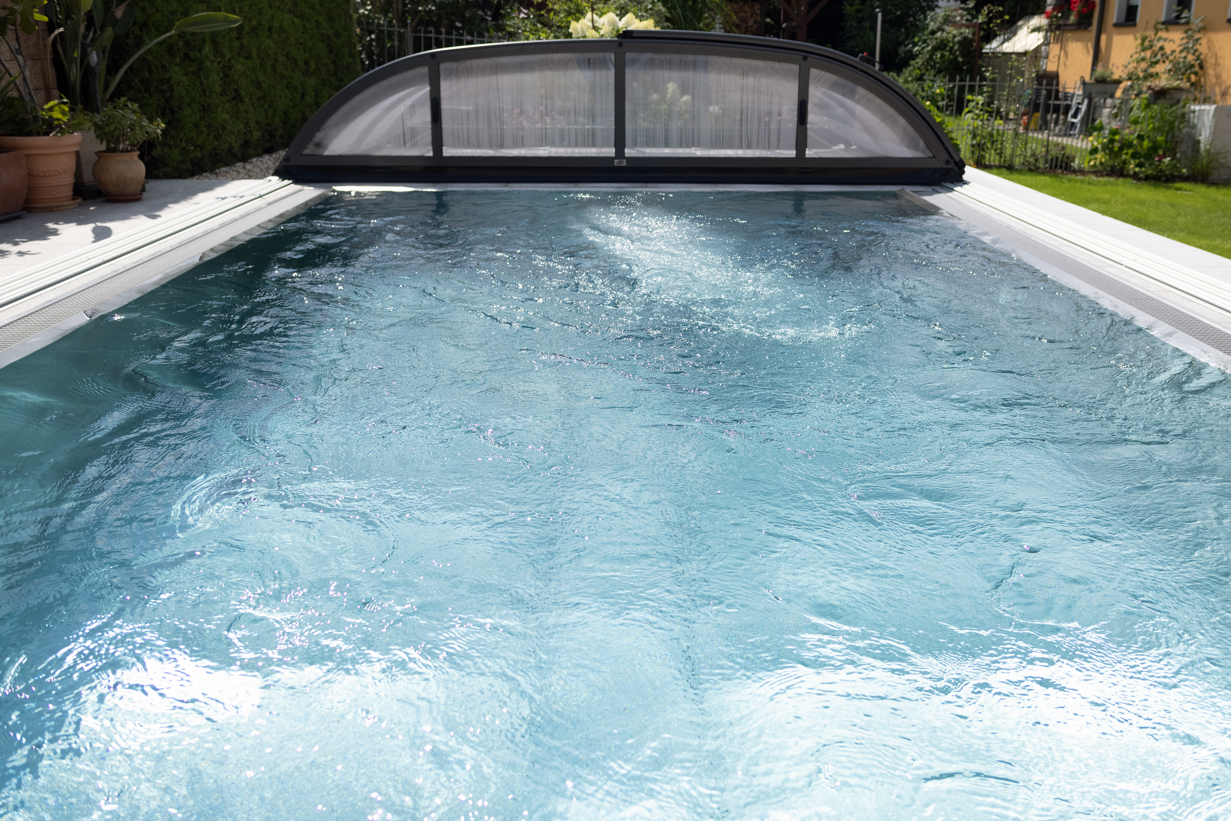 Edelstahlpool - Überlaufpool mit Poolüberdachung